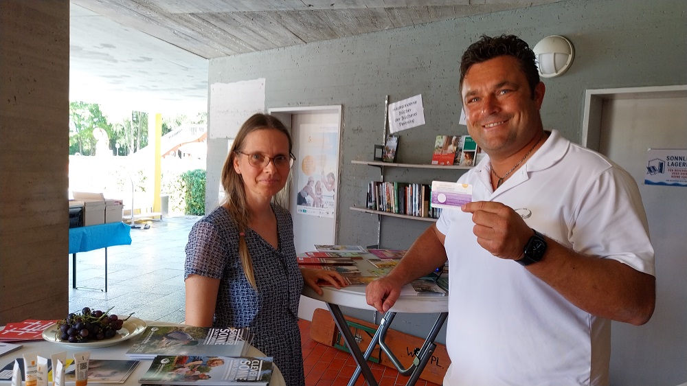ebenfalls am Infostand Betriebsleiter Andreas Schuh und Nicole Moosmüller (gesunde Stadt)